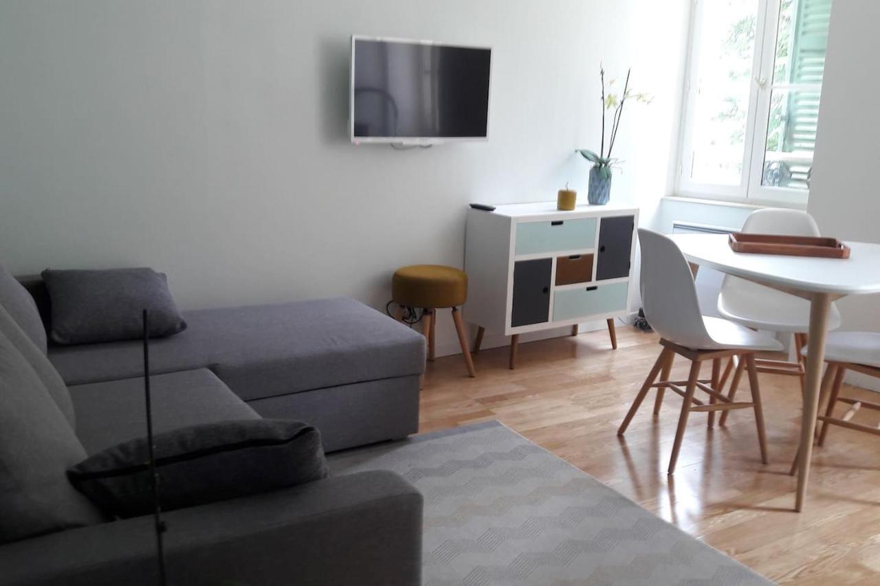 Un Appartement Lumineux Au Parc Beaumont Pau Eksteriør billede